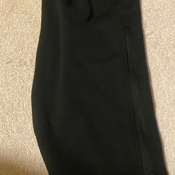 Under Armour Adult Medium Black Track Pants New With Tags - Picture 4 of 5